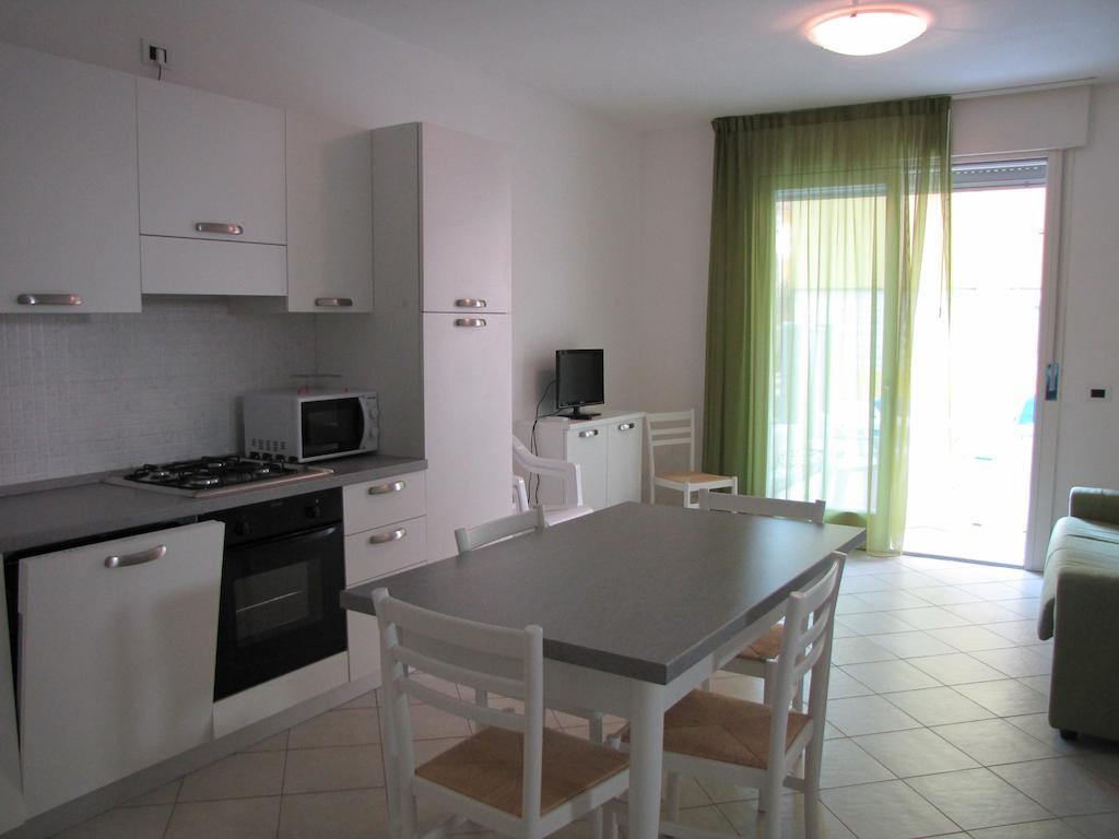 Residence Gianka - Agenzia Cocal Caorle Ruang foto