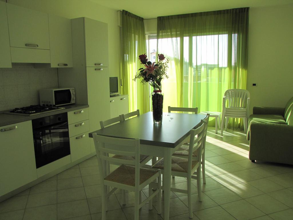 Residence Gianka - Agenzia Cocal Caorle Ruang foto
